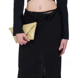 Bottega Veneta Pouch Paper Calf Padded Light Calf Tapioca Gold NEW